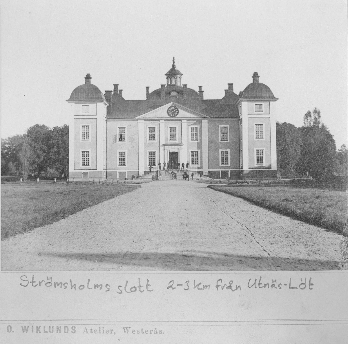 Strömsholms slott, Arméns ridskola, exteriör.