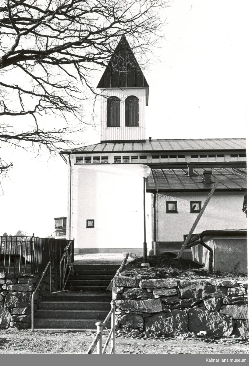 Slutbesiktning i Hälleberga kyrka efter branden.