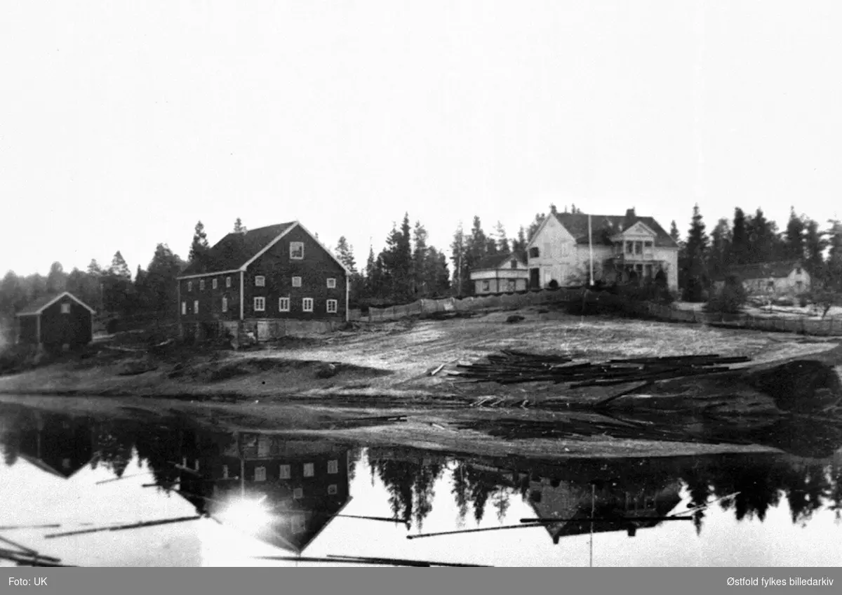 Svarverud gård , Hærland i Eidsberg, ca. 1940.