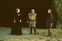 Skuespillere på friluftsscenen ved Laugen.