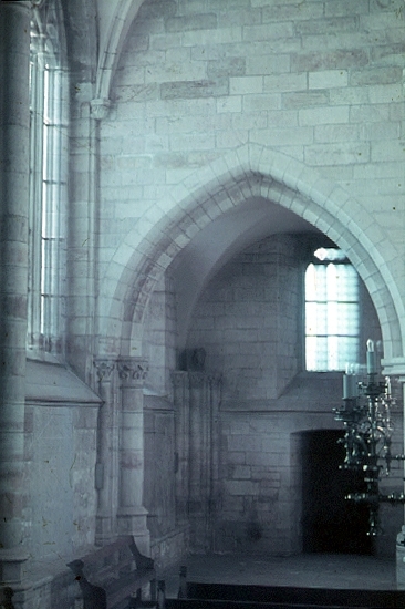 Bilden visar Domkyrkans interiör som den såg ut efter Helgo Zettervalls restaurering på 1890-talet.