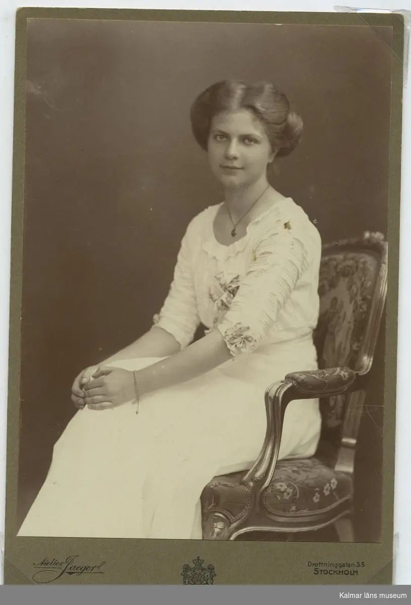 Greta Elisabeth le Grand, född på Skälby gård 7 december 1892 dotter till Axel och Betty le Grand.