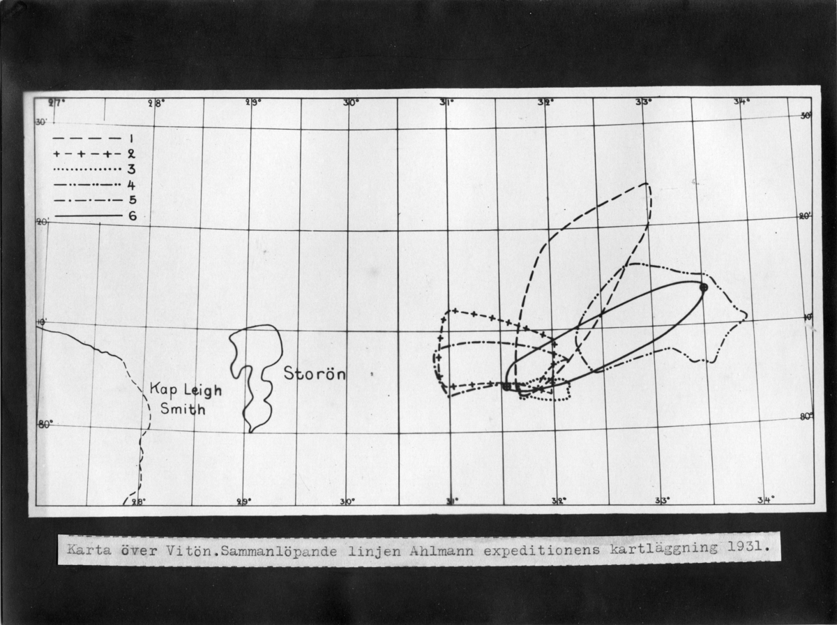 "Karta över Vitön. Sammanlöpande linjen Ahlmann expeditionens kartläggning 1931."