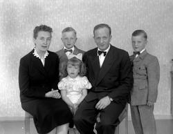 Bilde er registrert på Johannes Almberg. Fra Nordmøre museum