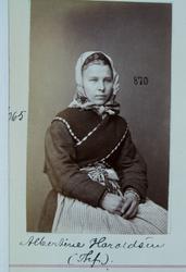 Albertine Haraldsen (Thf).