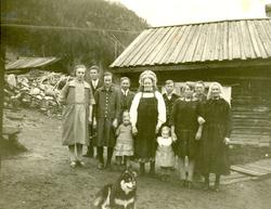 Gruppebilde frå Storlien.
Framme frå v.Gunvor Grov Storlien