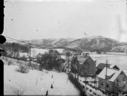 Utsikt fra Villaen «Alfheim». .Tiendeholmen i bakgrunnen.
