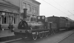 Damplokomotivet "Caroline" på Hamar stasjon under Jernbaneda
