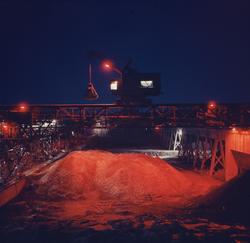 Kran på industriplassen.