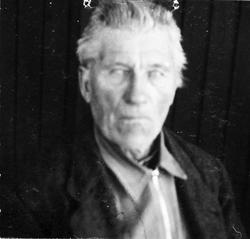 Portrett av eldre mann Lars Eirikson Tuvan, 1860-1953