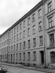 Seilduksfabrikken.Eksteriør.April 1952