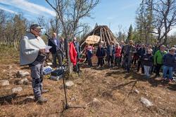 Åpning av Daniel Mortensons vinterboplass ved Kjerran på Val