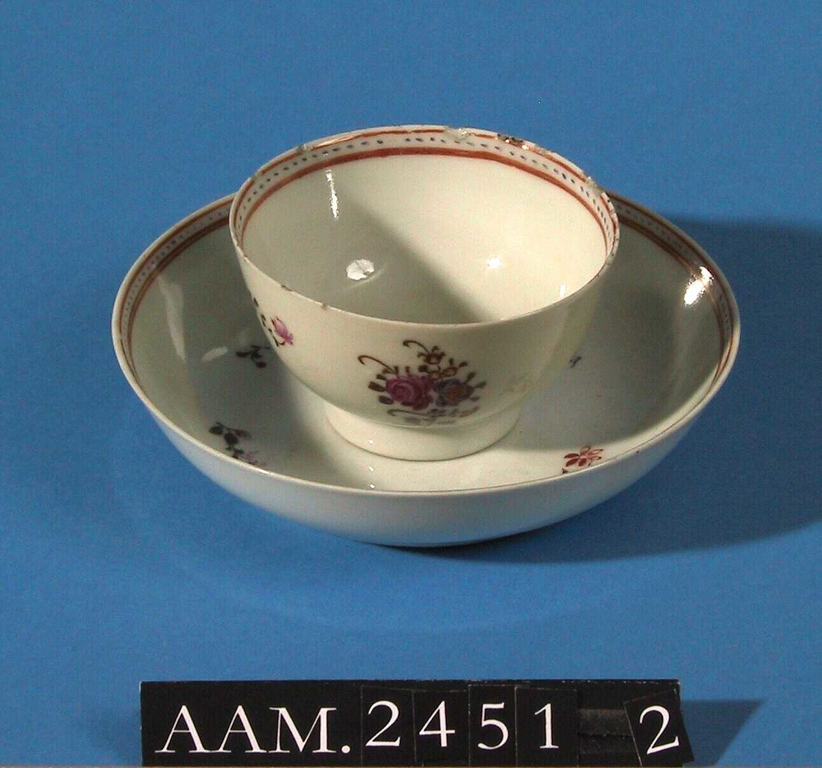 Blomsterbukett m. bl. a. rose,