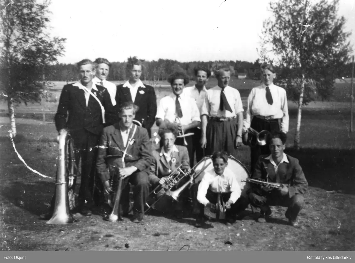 Spydeberg-musikerne, ungdomskorpset på Tingvold, Hobøl 17. mai 1946.