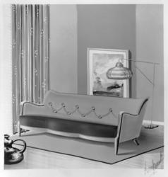 Skisse/teikning av sofa.