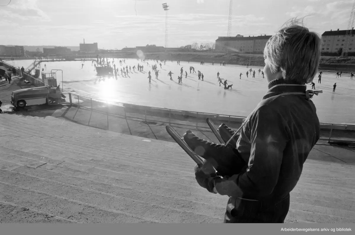 Valle- Hovin: Oktober 1971