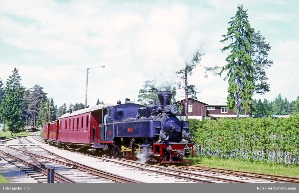 Damplokomotiv nr. 7 "Prydz" med Tertittoget på Jernbanemuseet