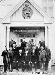 Gruppebilde - menn. Tønset herredstyre 1911-1912-1913
