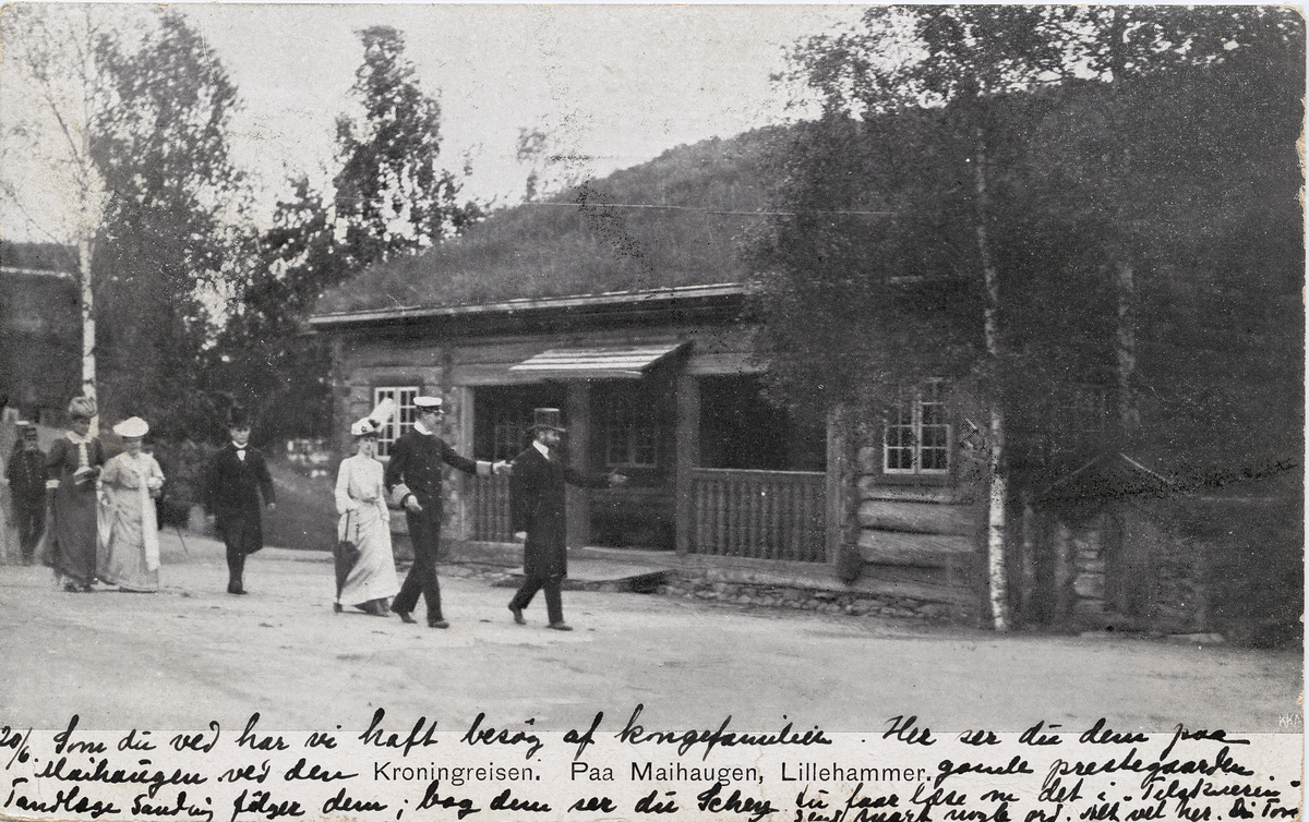 Postkort: Kongeparet på Maihaugen ved kroningsreisen i 1906