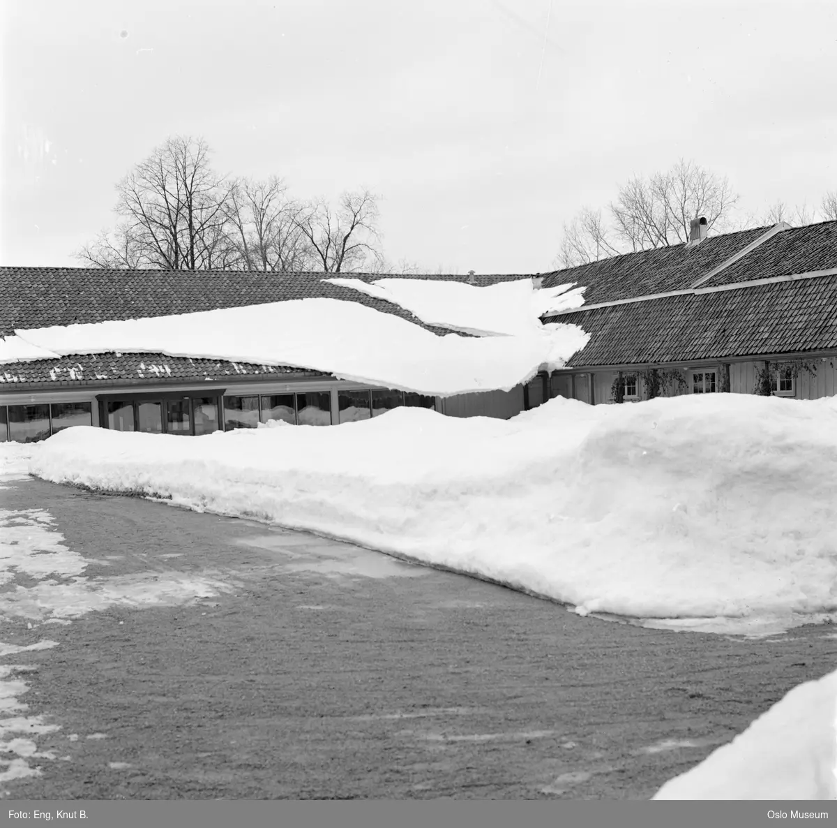 Frogner hovedgård, Oslo Bymuseum, gårdsplass, snøskavl