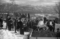 "februar-mars-april 1963".Prest Niels Severin Bowits Øygarde