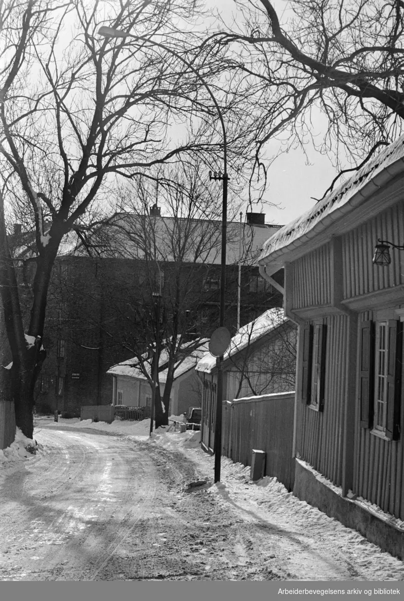 Maridalsveien. Bevaring av gamle bygninger. Februar 1978
