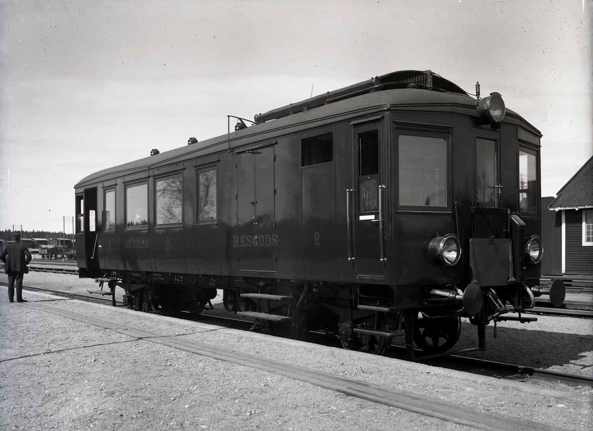 Diesel-elektrisk vagn för SJ.
Tillverknings år: 1912.