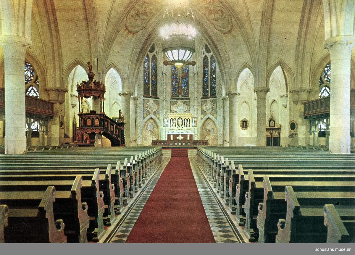 Text till bilden: "Interiör av Lysekils kyrka".

