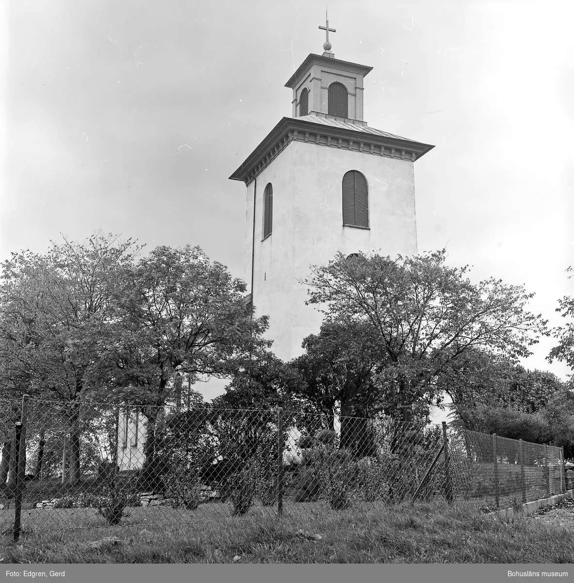Text till bilden: "Harestads kyrka. Från nordväst".