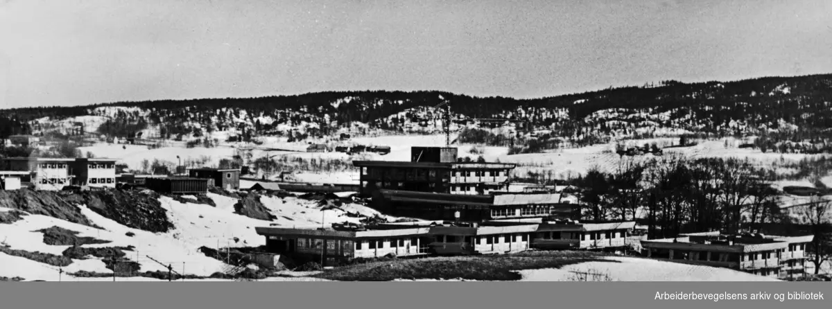 Bredtvet. Statens skole for talehemmede og de fem internatene. April 1966