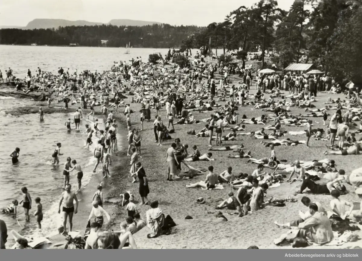 Bygdøy, Paradisbukta. Juli 1949