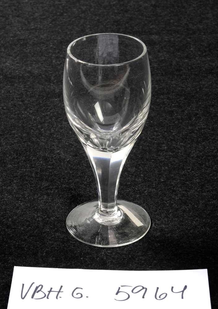 Form: Rundt stettglas

