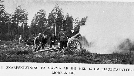 Haubits m/1902. 15 cm. Skarpskjutning på Marma.