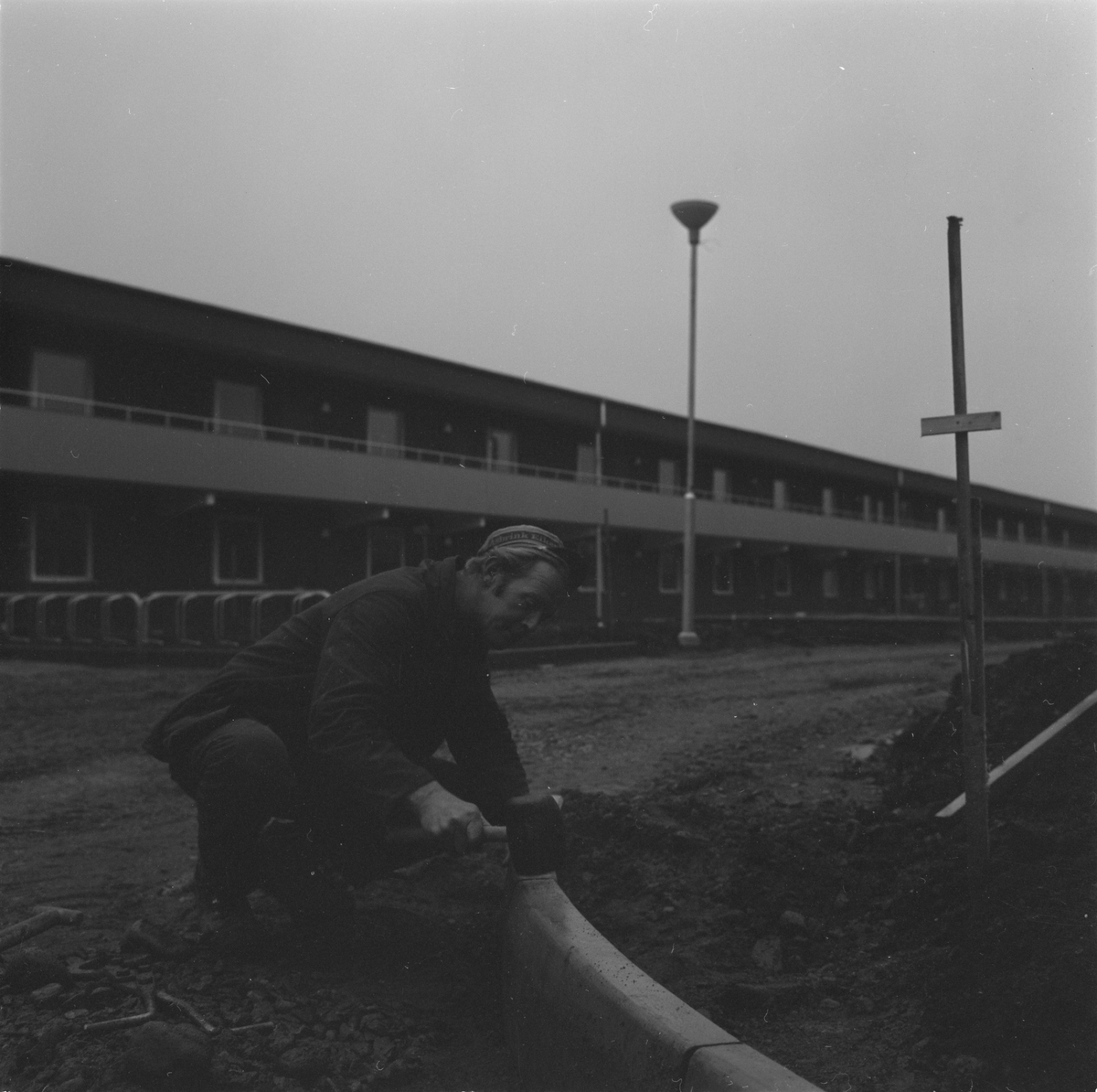 Byggande av bostadshus, Tierp, Uppland 1971
