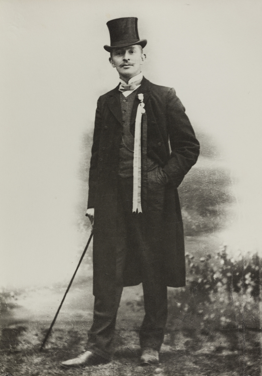 Gruppebilder - Lars Meling som medlem eller formann i 17. mai- komiteen 1905-1910.