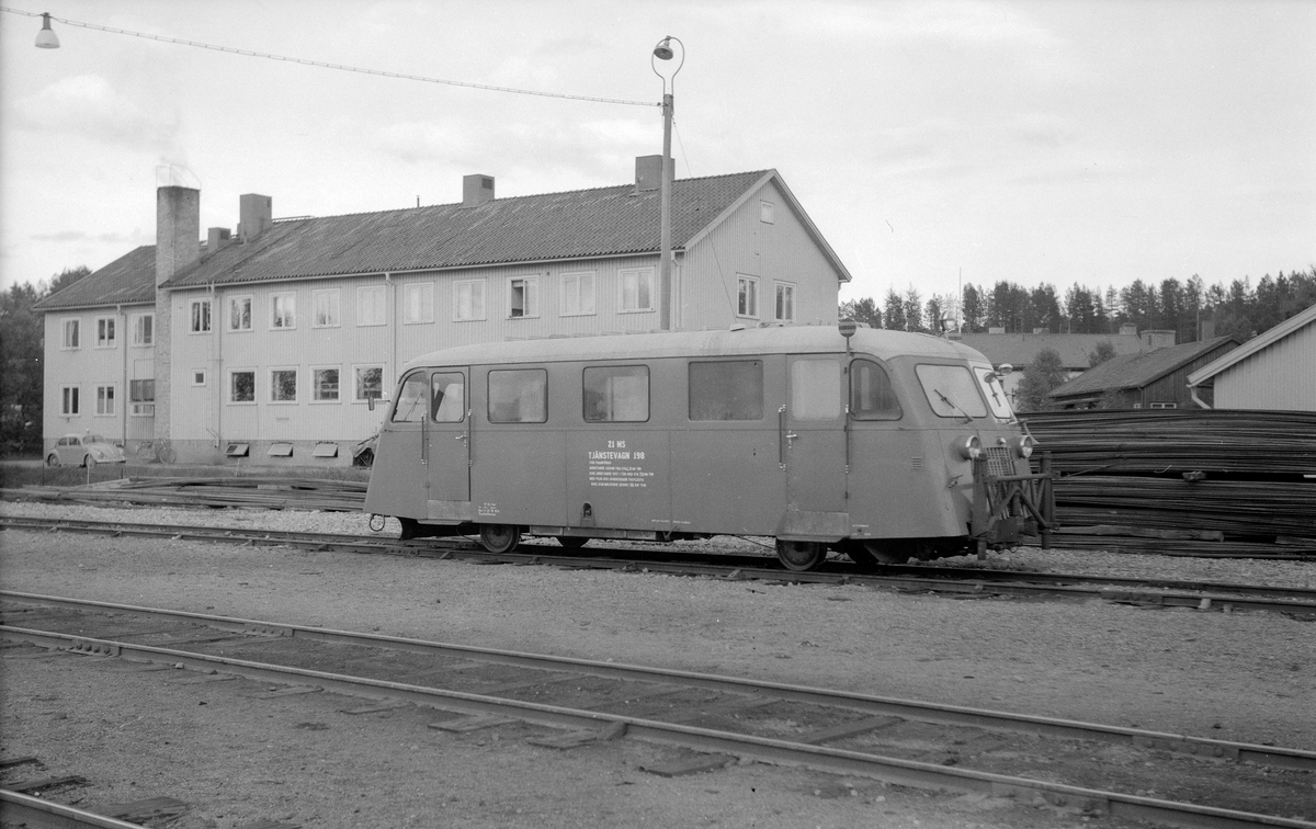 Statens Järnvägar, rälsbuss ombyggd för snöröjning, plogbuss, SJ Tjänstevagn 198. Före detta SJ Y 346.
