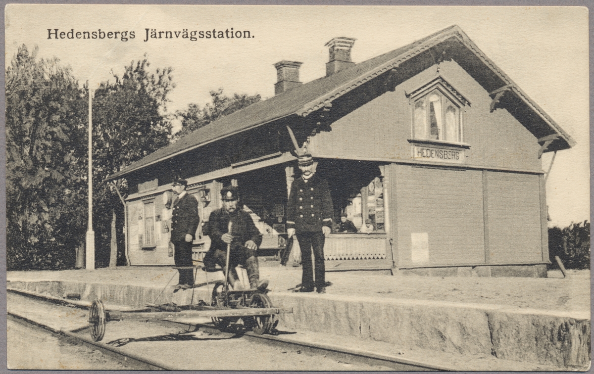 Hedensberg station.