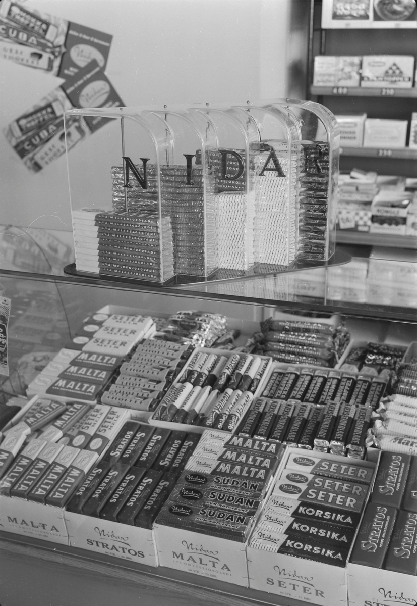 Butikkreol med produkter fra Nidar Chokoladefabrik A/S