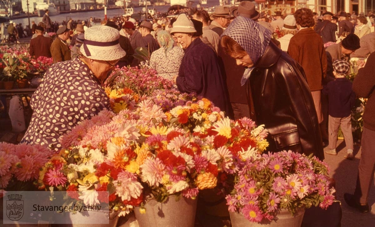 Blomsterhandel på torget