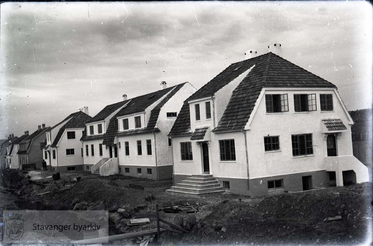 Hus på Buøy..Rosenberg Mekaniske Verksted