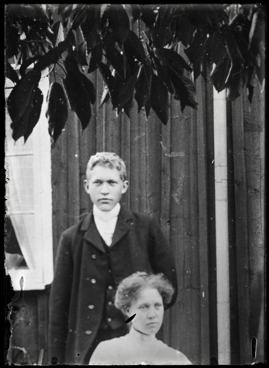 Anders Nilsson och syster Maria Nilsson i Krusegården