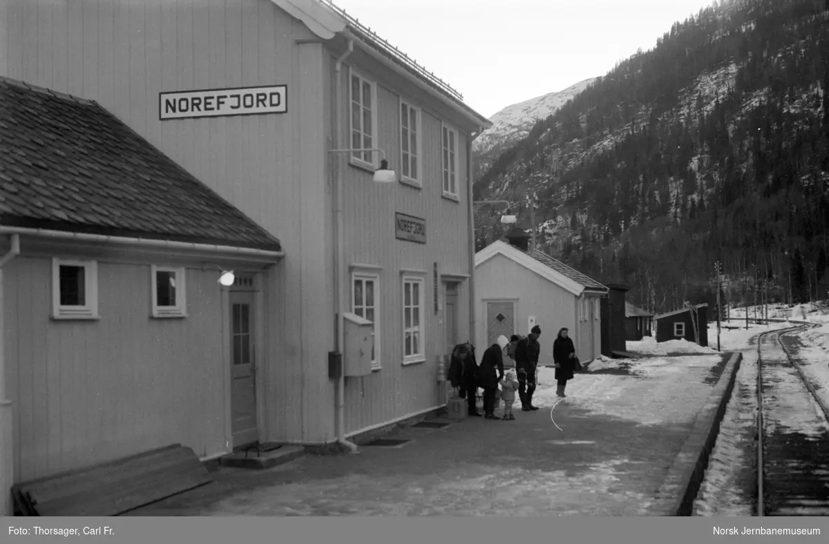 Norefjord stasjon på Numedalsbanen