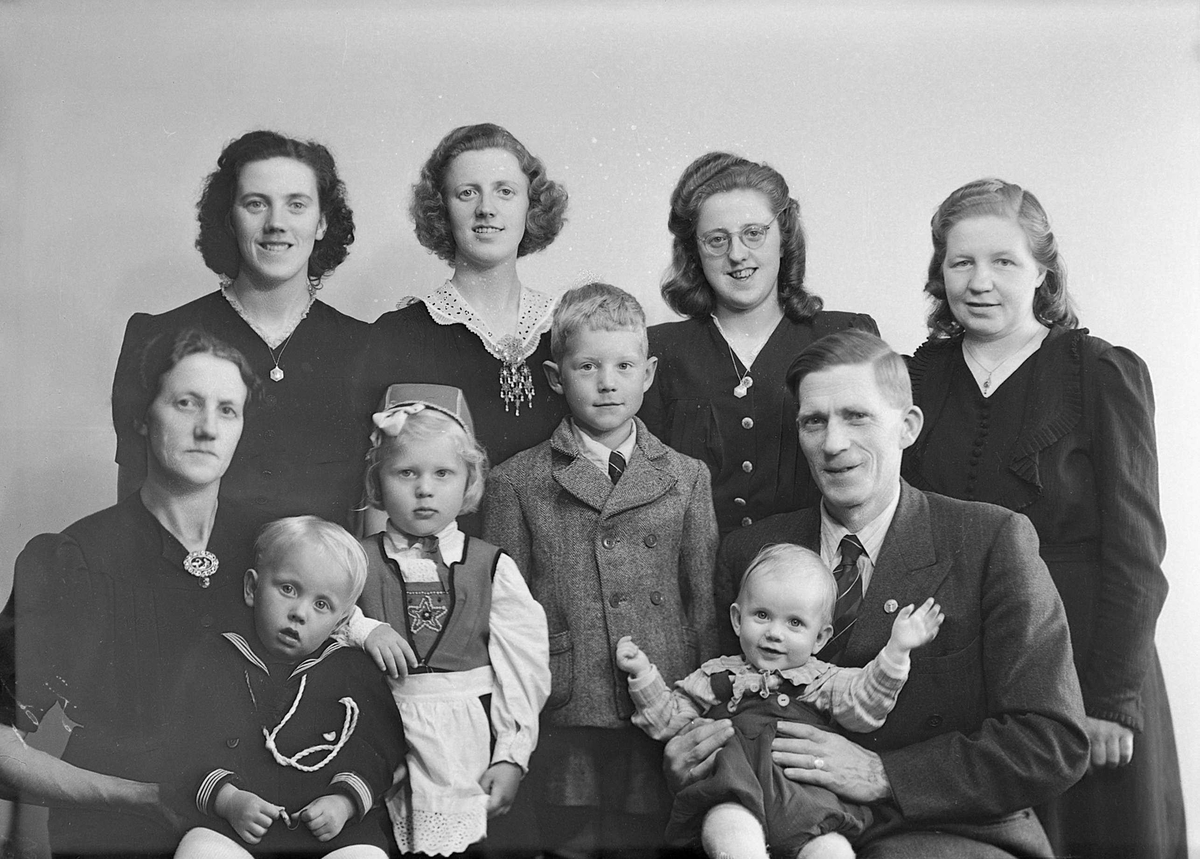 Johan Pedersen med familie