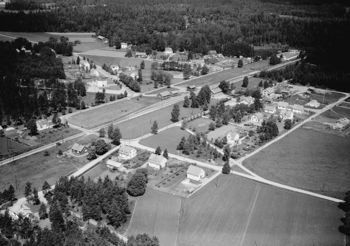 Flygfoto över Hånger i Värnamo kommun, Jönköpings län. Nr: 294/1961