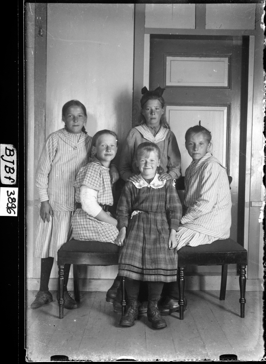 Barn i Ingdalen, Lensvik, Agdenes