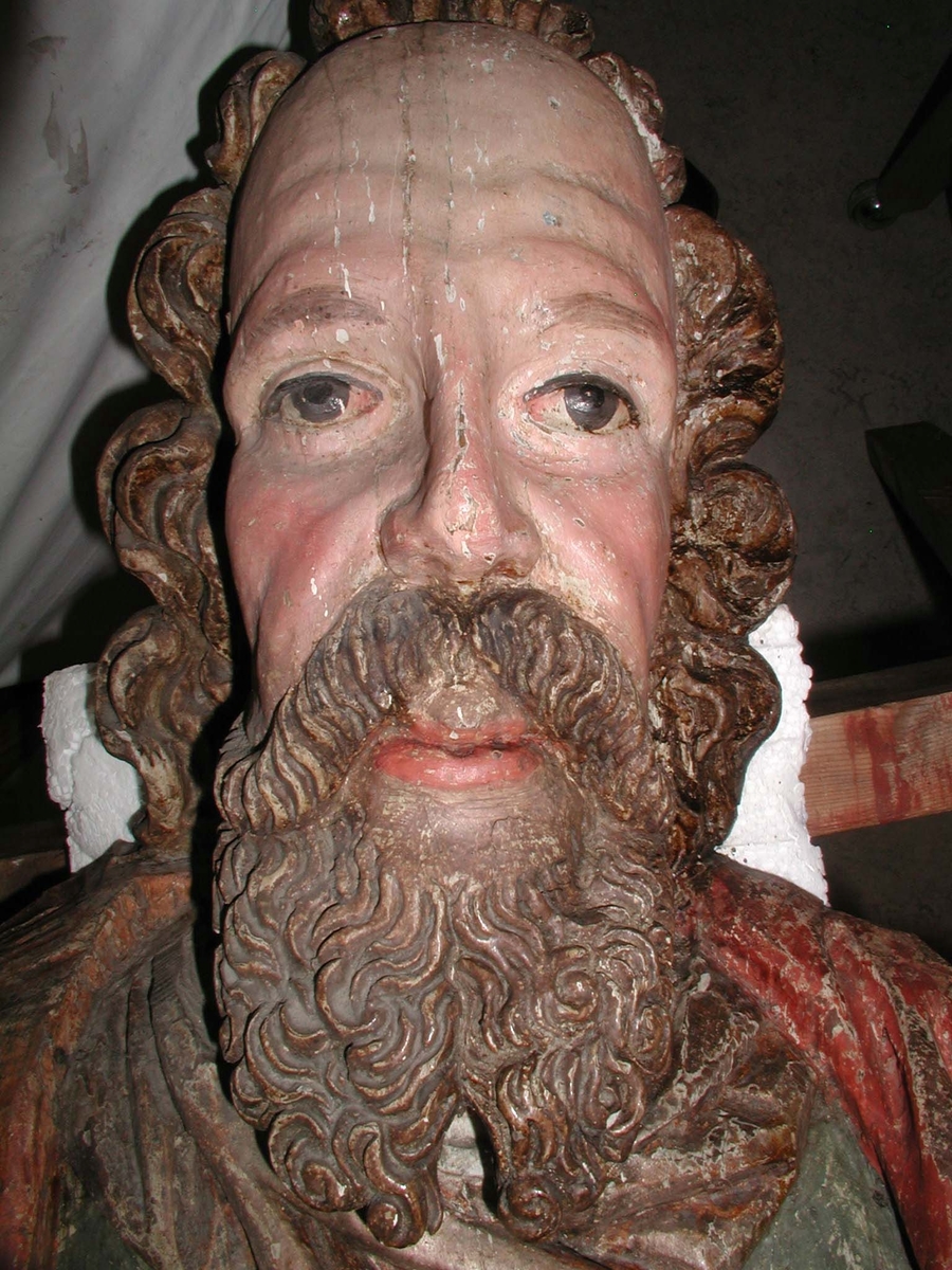 Träskulptur föreställande aposteln Philippus i Brahekyrkan på Visingsö, Jönköpings kommun.