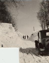 Fra sneskjæringen ved Stensby-Trondhjemsveien i Eidsvoll 193