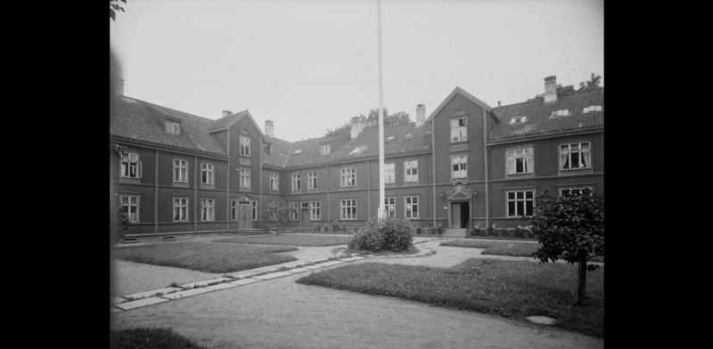 Foto: Schrøder, 1945 (Foto/Photo)