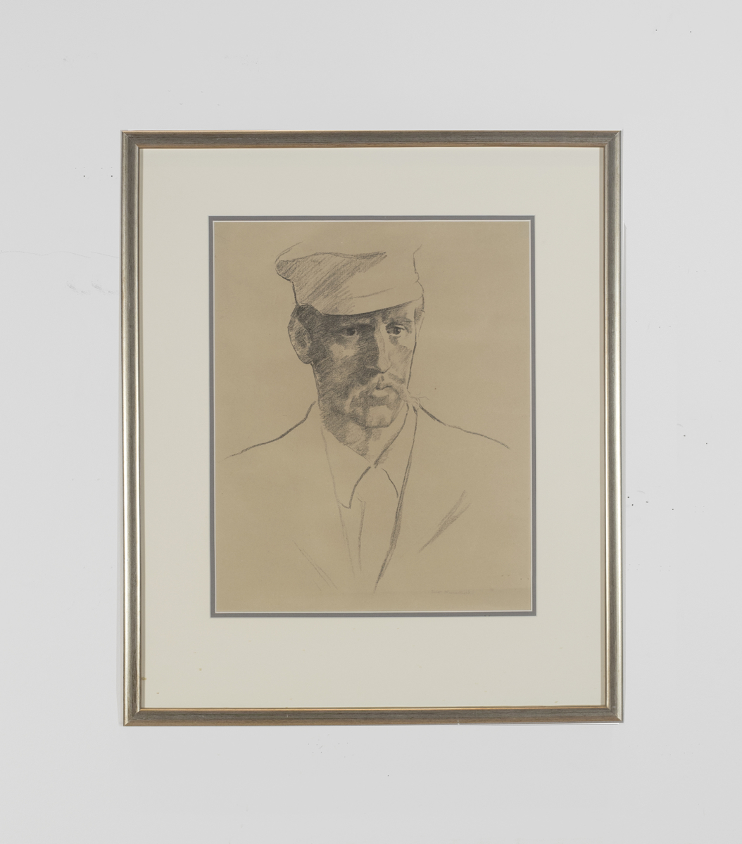 Polfarer Fridtjof Nansen portrettert med hatt på hodet og skjorte med jakke over. Ansiktet er mer detaljert utformet enn bekledningen. 