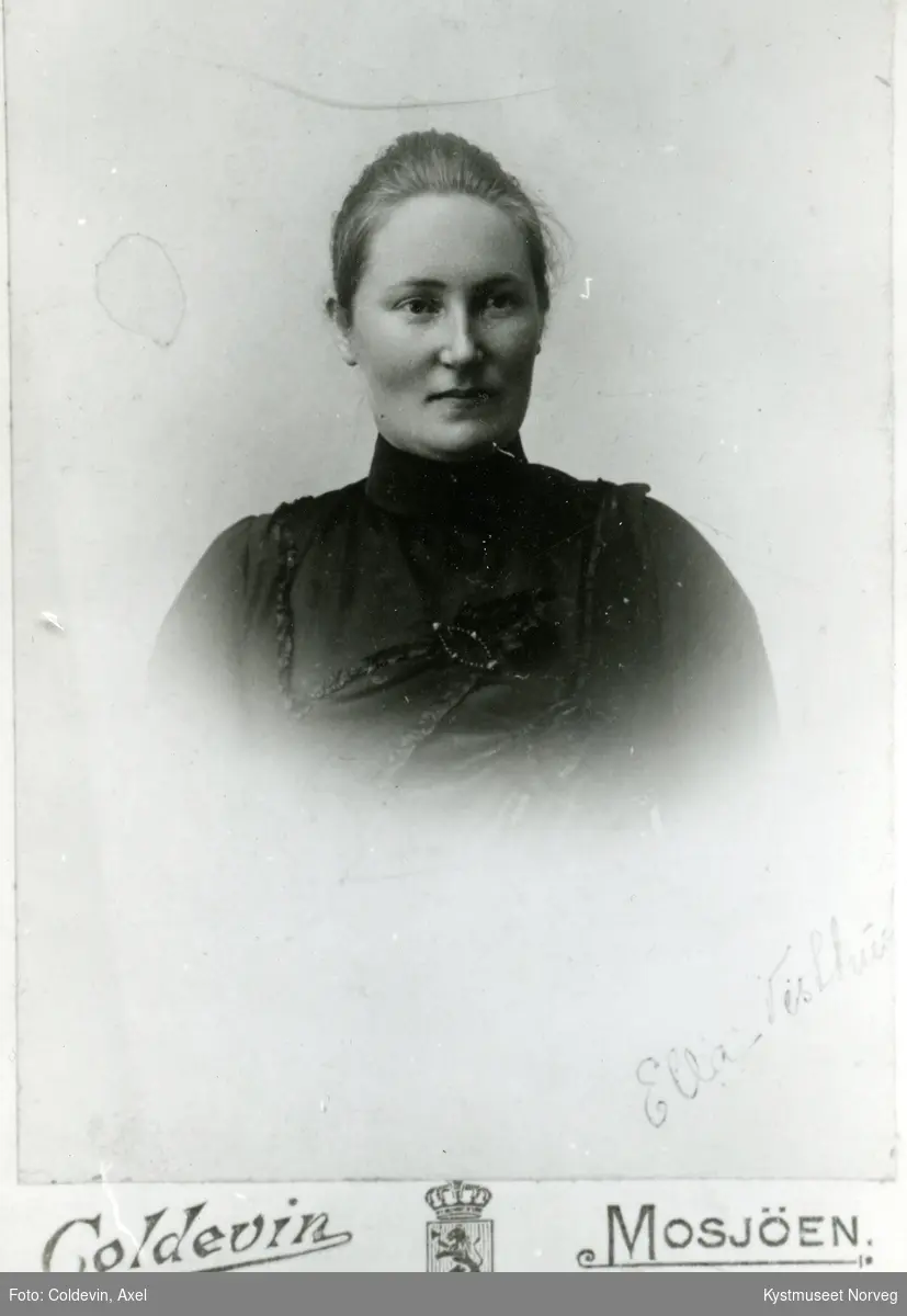 Portrett Ella Vesthus
